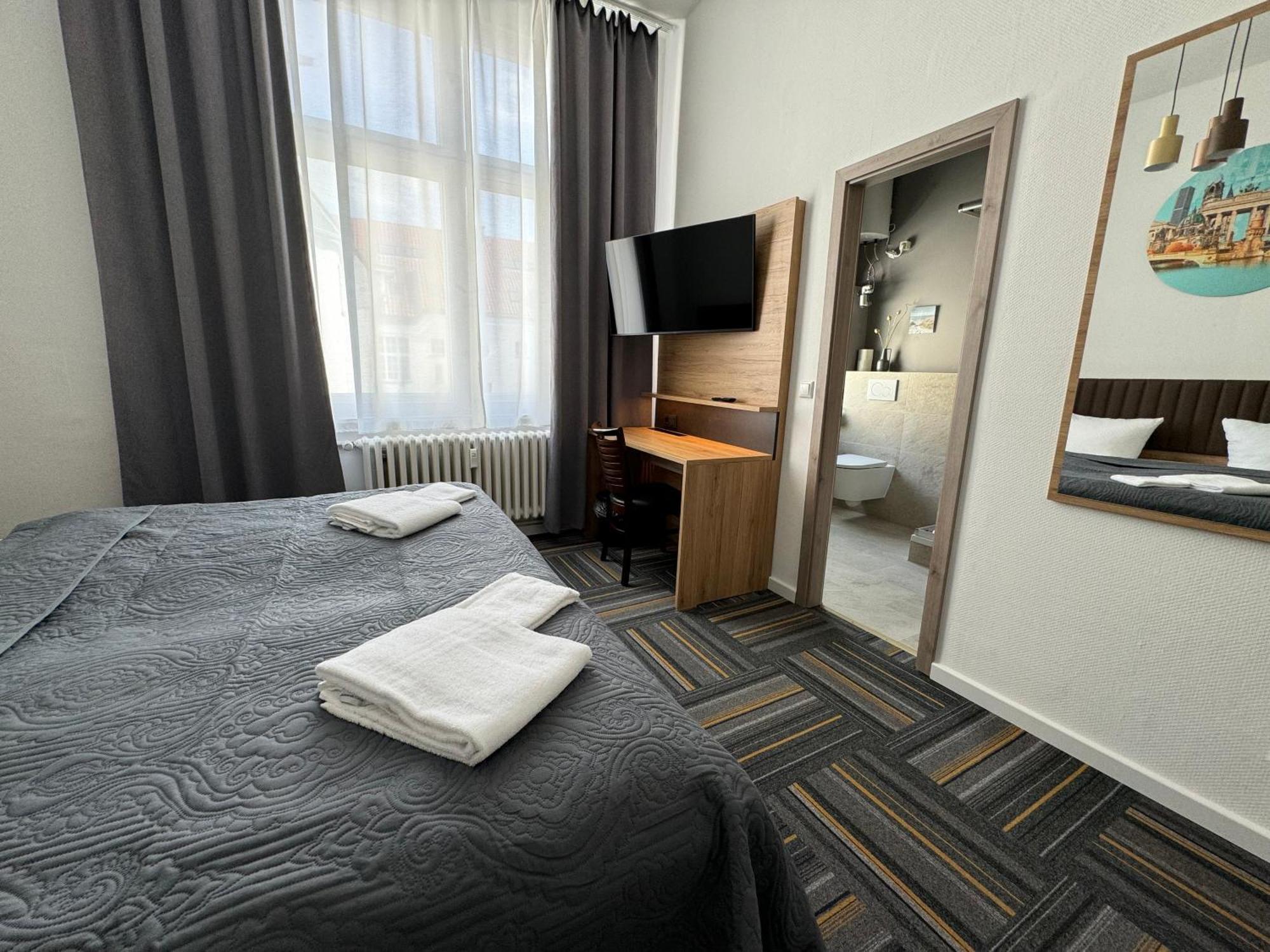Hotel Bregenz Berlín Exterior foto